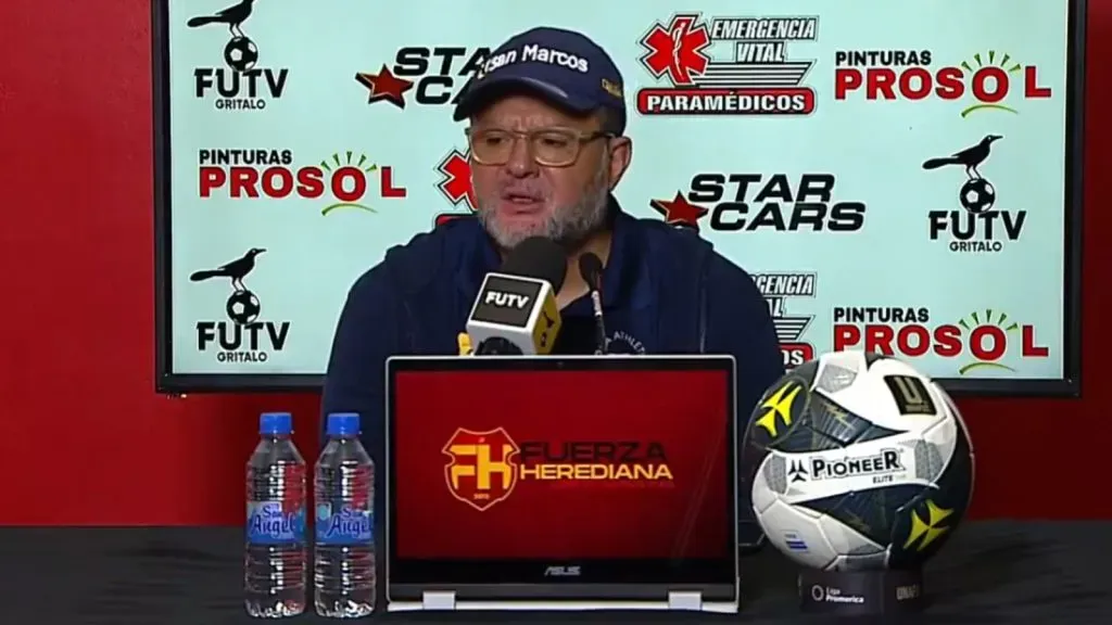 Jafet Soto habló en conferencia de prensa. (Foto: FUTV)