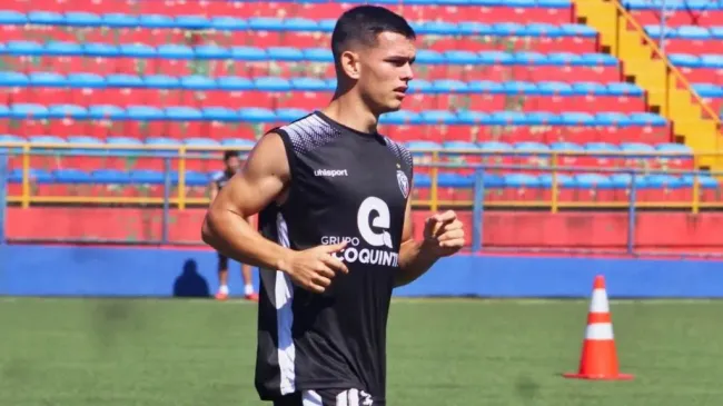 José Andrés Rodríguez Chiloldes está en la mira de Jafet Soto.