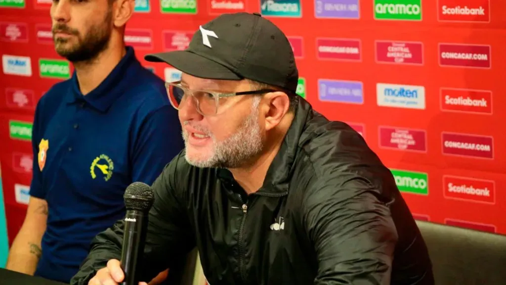 Jafet Soto le respondió al DT de Motagua.