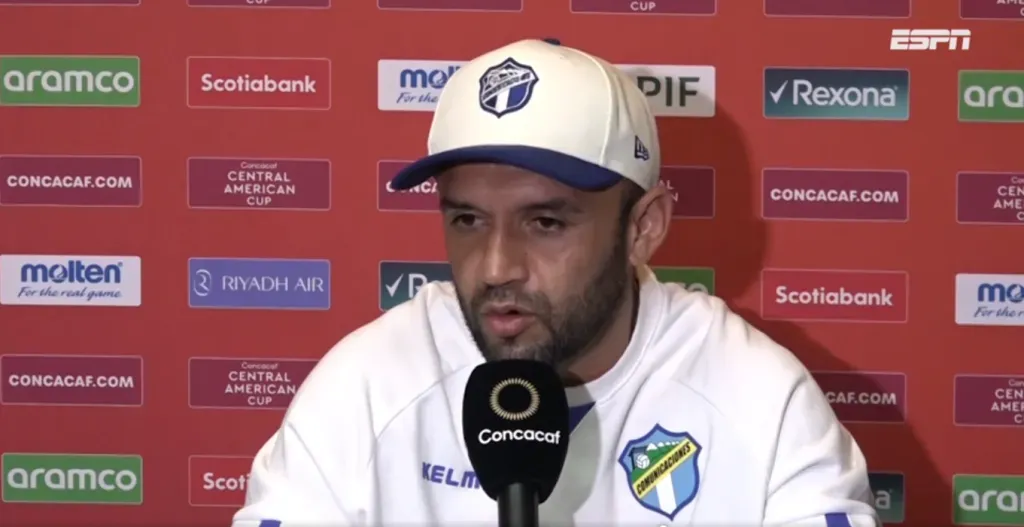 José Contreras – Comunicaciones