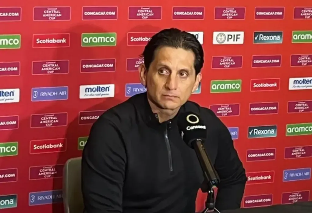 Ronald González, DT de Comunicaciones.