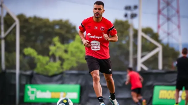 Iago Falque se encuentra recuperado (LDA).
