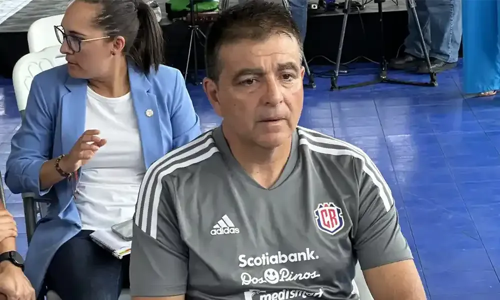 Claudio Vivas – Selección Costa Rica