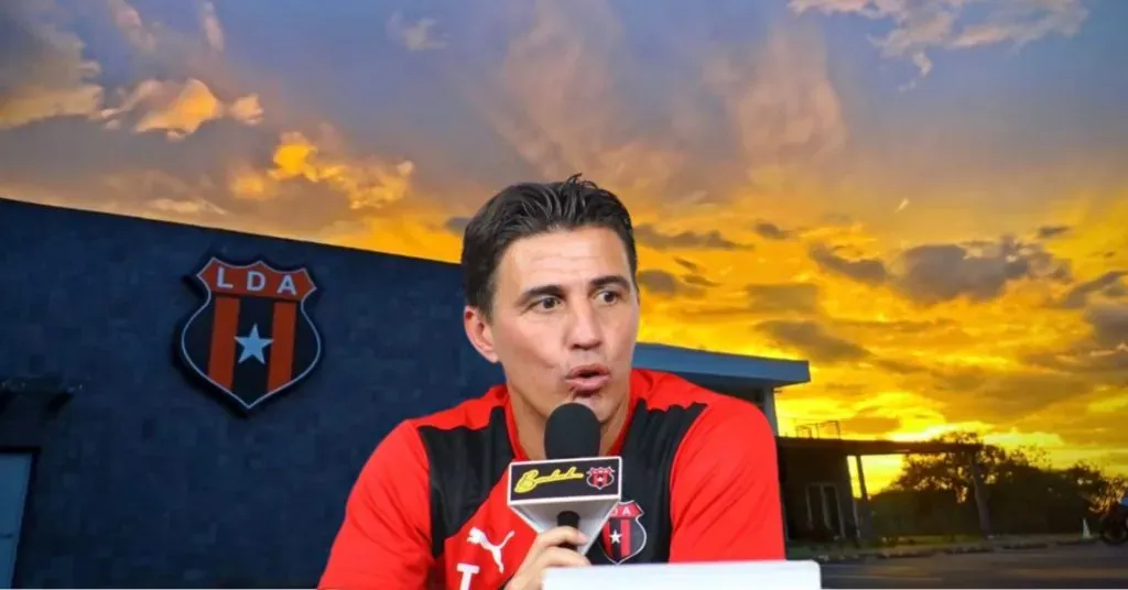 Pablo Izaguirre habló sobre Alajuelense.