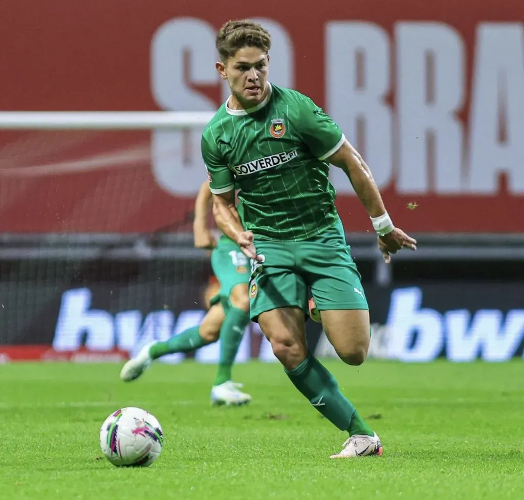 Brandon Aguilera marcó su primer gol en Portugal (Rio Ave).