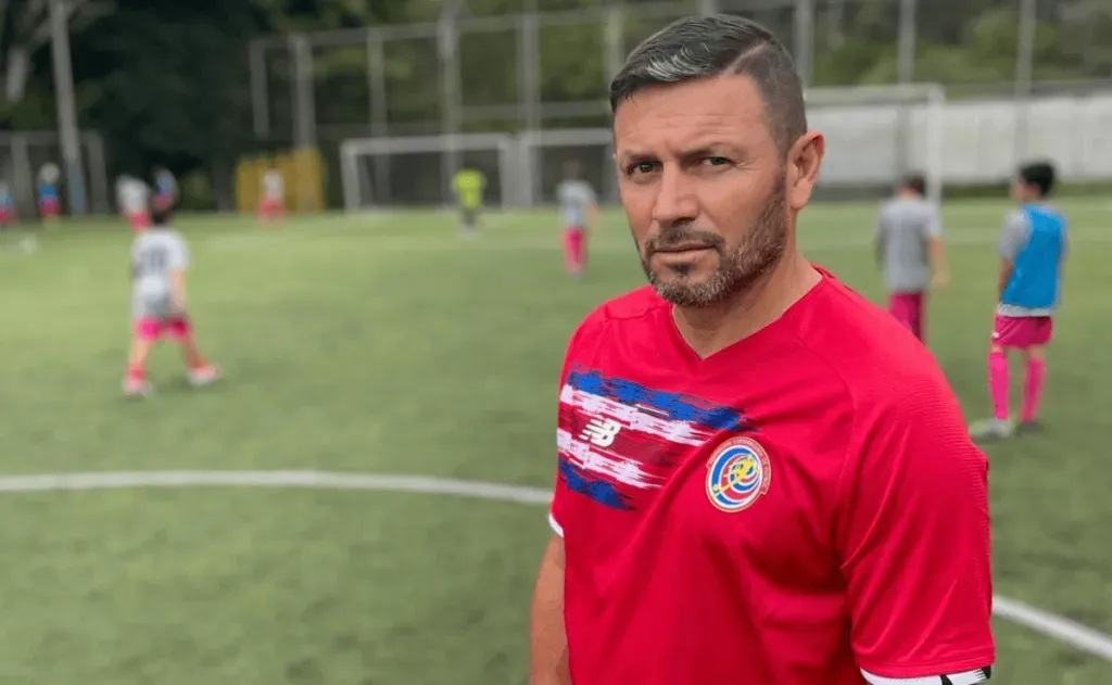 Rolando Fonseca fue el favorito de Jafet Soto por encima de Keylor Navas. (Facebook)