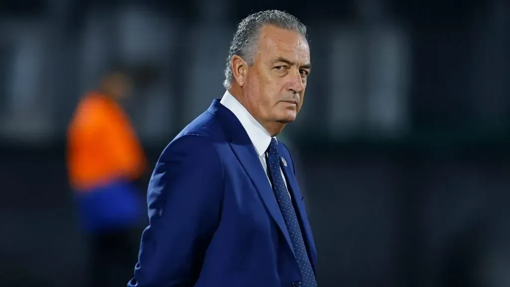 Gustavo Alfaro volvió a descubrir a un gran defensor. (Foto: Getty Images)