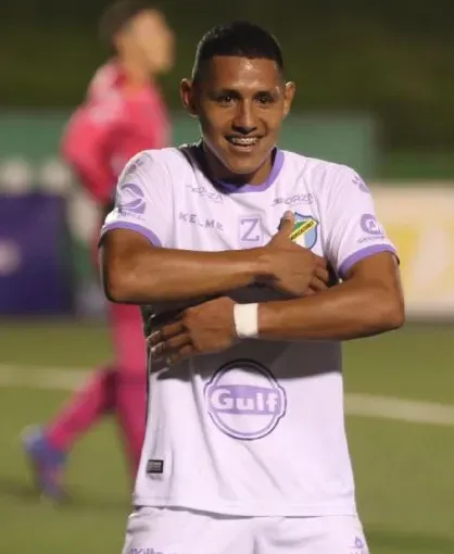 Comunicaciones se juega todo en la última fecha.