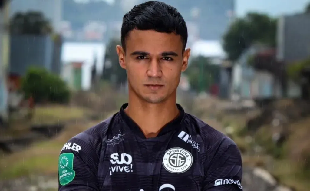 Ian Smith regresó a las canchas tras su diagnóstico (Sporting FC).