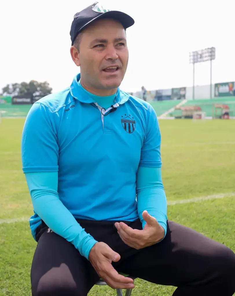 Javier López no seguiría en Antigua GFC.