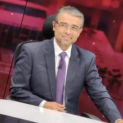 Juan Carlos Pineda le habló a Vázquez.