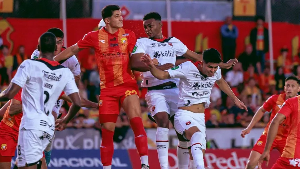 Herediano le ganó muy bien a Alajuelense… una vez más. (Instagram)