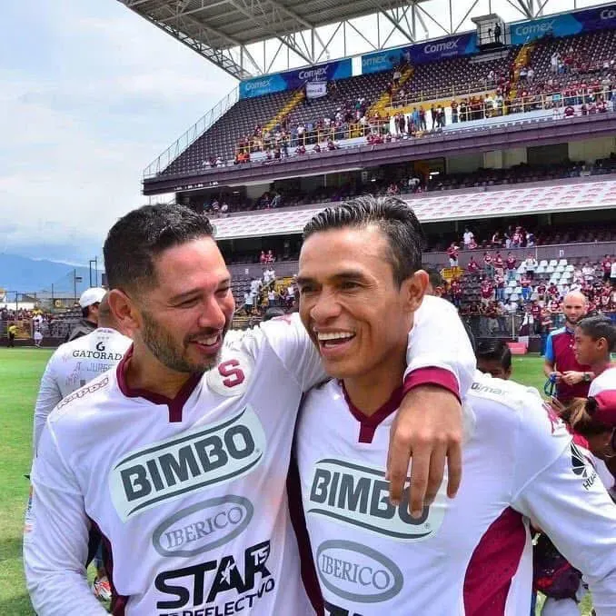 Alonso Solís y Paté Centeno vuelven a encontrarse.