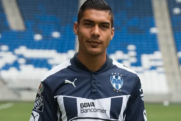 Luis López con Monterrey