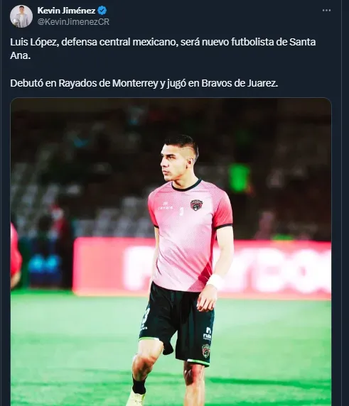 Luis López, defensor mexicano