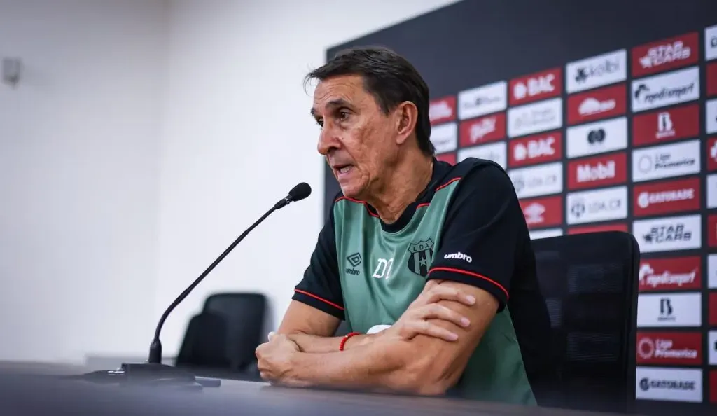 Guimaraes dejó bien clara su postura sobre la vuelta de Campbell.