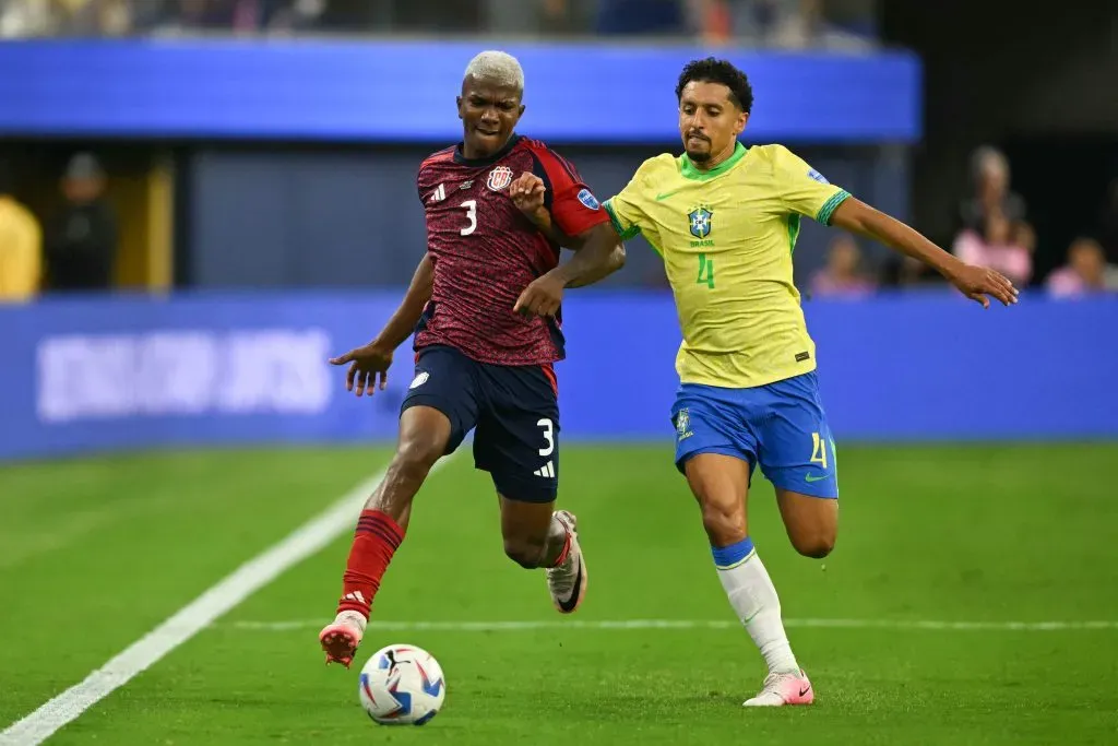 Jeyland Mitchell con la Selección de Costa Rica vs. Brasil – Getty