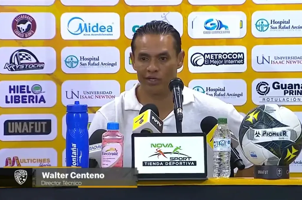 Paté Centeno regresa a La Cueva (FUTV).