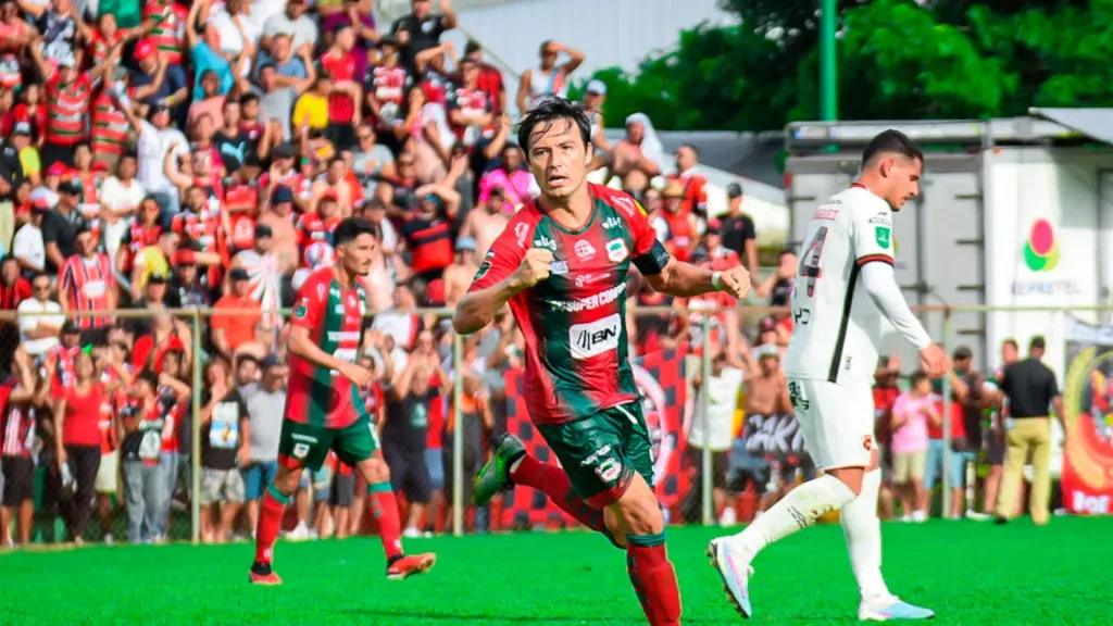 En tan solo un semestre con Guanacasteca, “Cubo” Torres marcó 11 goles y dio 4 asistencias en 22 partidos. (Foto: ADG)