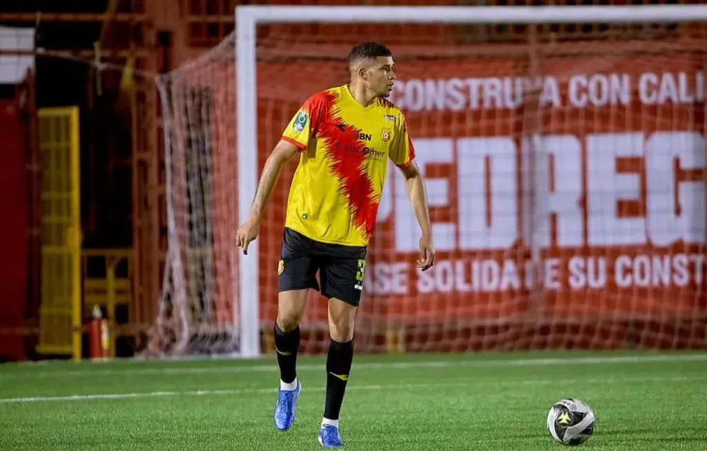 Getsel Montes ha sido titular en todos los partidos con Herediano (Foto: @getselmontes_2)