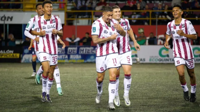 Marvin Loria celebra su estreno con gol ante San Carlos, el cual le dio el triunfo por la mínima a Saprissa. (Foto: Saprissa)
