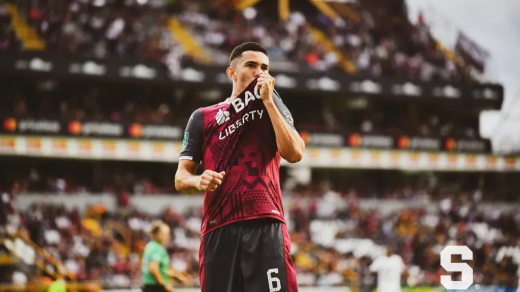 Jefferson Brenes se ha erigido como una de las grandes figuras de Saprissa y se espera que retome ese nivel tras la lesión. (Foto: Saprissa)