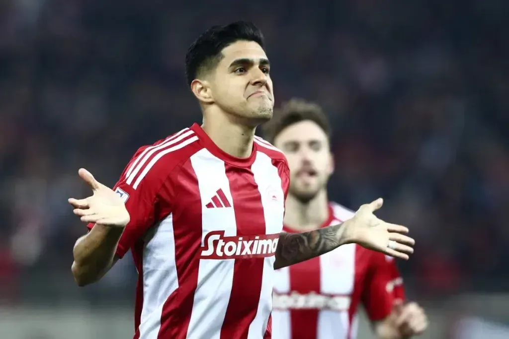 Luis Palma fue la figura absoluta en la goleada de Olympiacos. (Foto: Prensa Olympiacos)