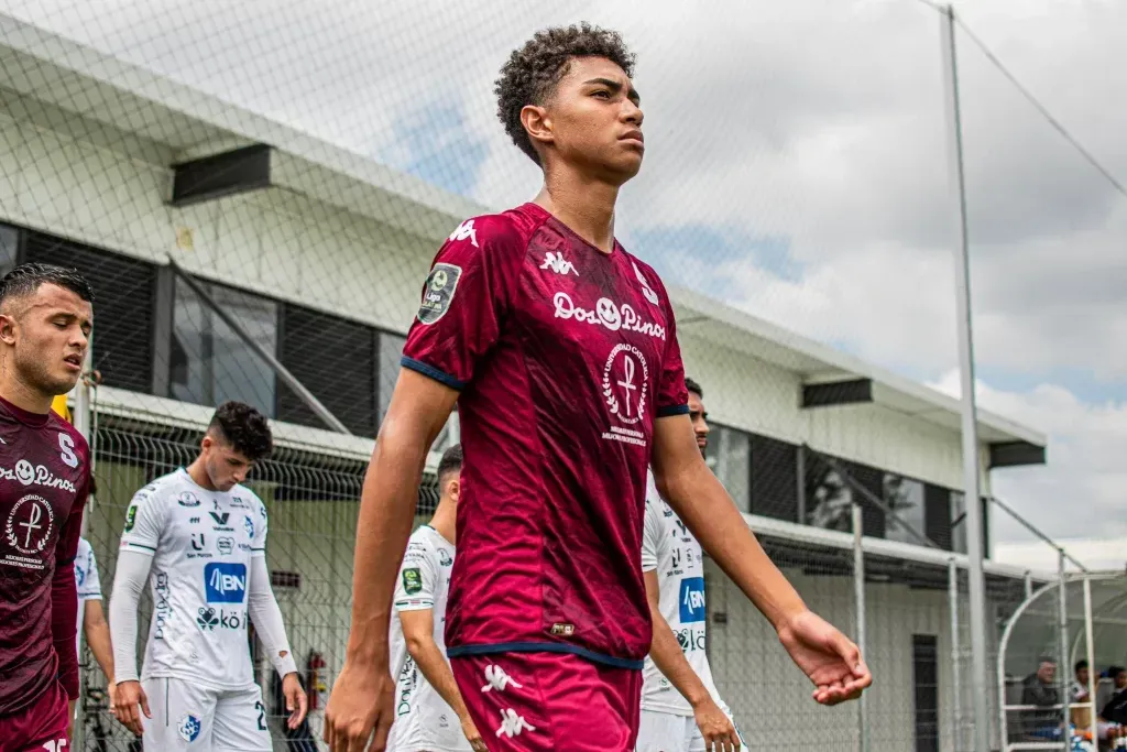 Kenay Myrie fue borrado de los últimos juegos de Saprissa. (Foto: Prensa Saprissa)
