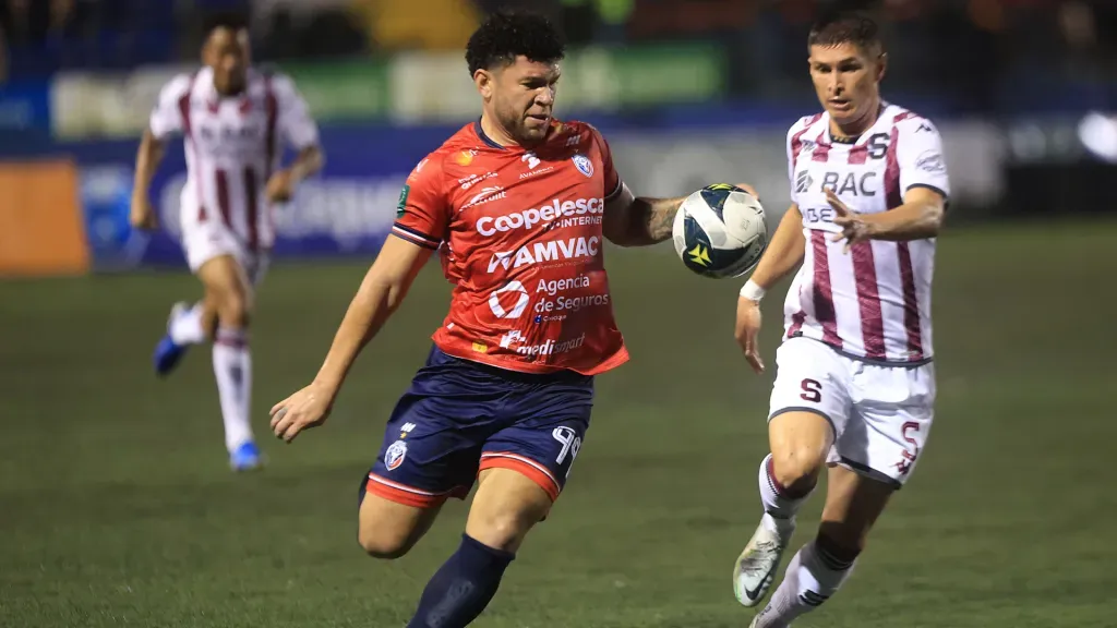 Saprisa venció 1-0 a San Carlos en la primera jornada del Clausura 2025 con el gol de Marvin Loria. (Foto: Rafael Pacheco Granados / La Teja)
