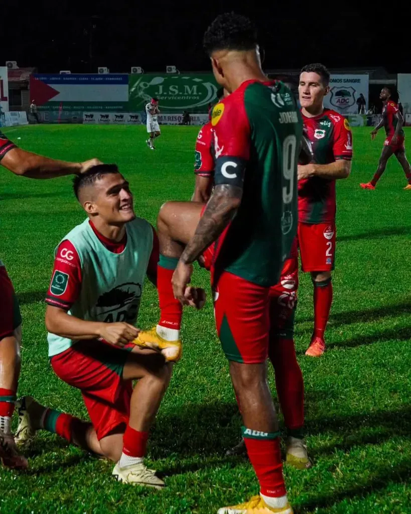 Johan Venegas no está jugando en Guanacasteca (ADG).