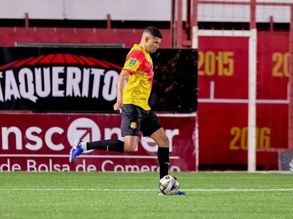 Getsel Montes reveló en exclusiva que renovó por año y medio en con CS Herediano (Foto: Herediano)