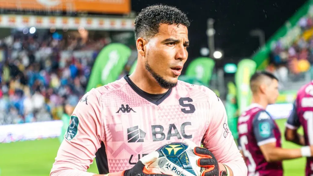 El contrato de Alvarado con Saprissa llega a su fin en junio (Saprissa).