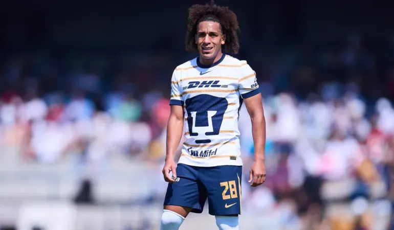 Adalberto Carrasquilla – Pumas UNAM