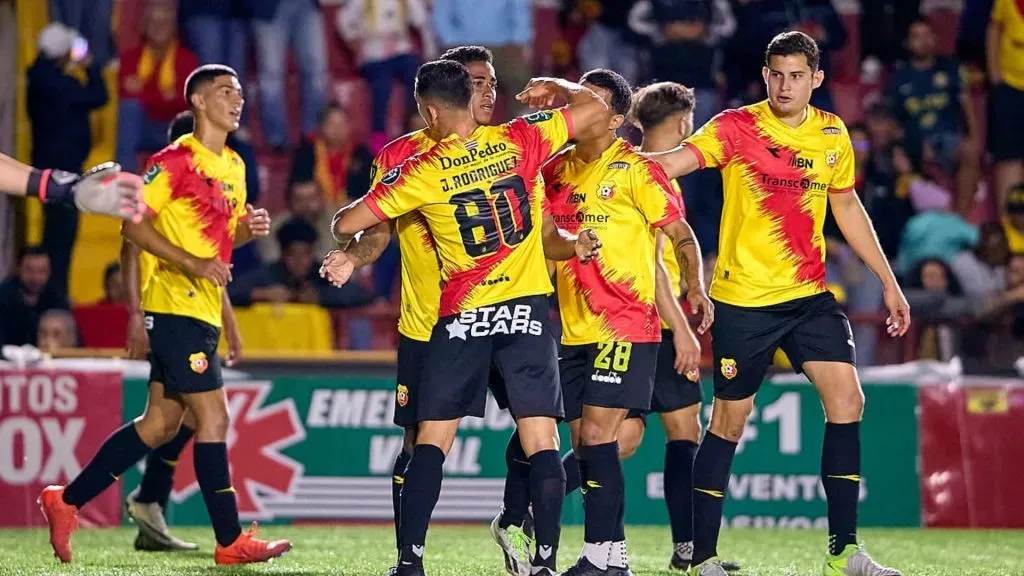 Herediano tendría varios refuerzos para el segundo semestre.