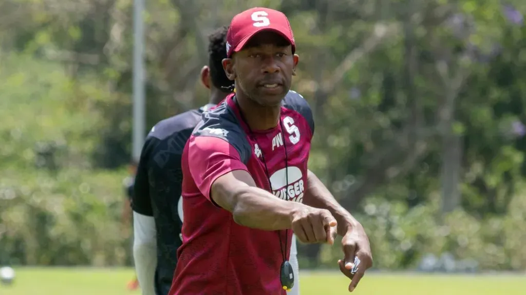 Wanchope se maneja con mano firme (Saprissa).