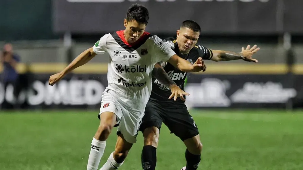 Alajuelense y Sporting se cruzan por la fecha 18.