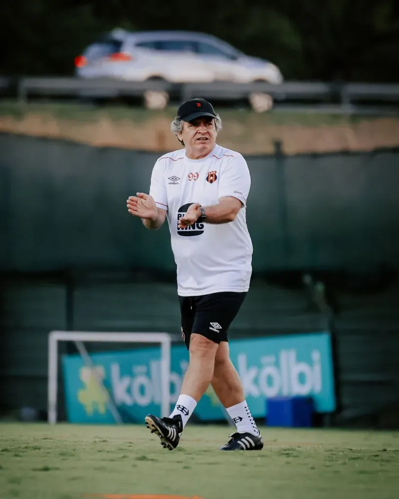 El Macho Ramírez reconfigura a Alajuelense (LDA).