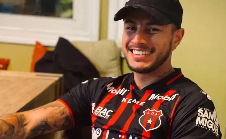 Ronald Matarrita – Alajuelense