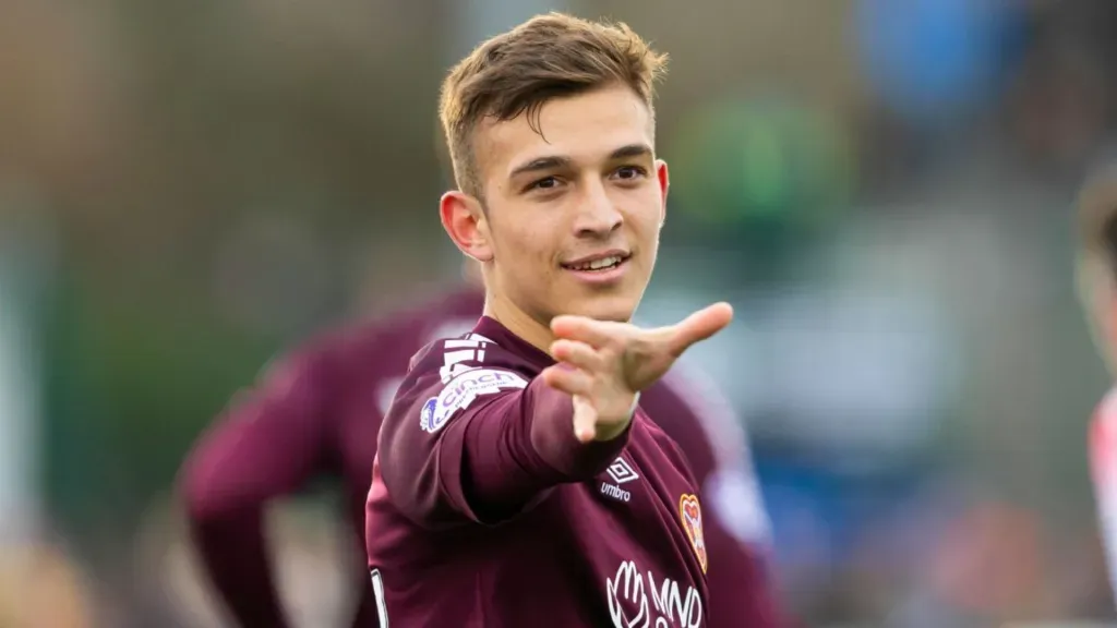 Kenneth Vargas necesita recuperar su mejor versión en Hearts. (Foto: Getty)