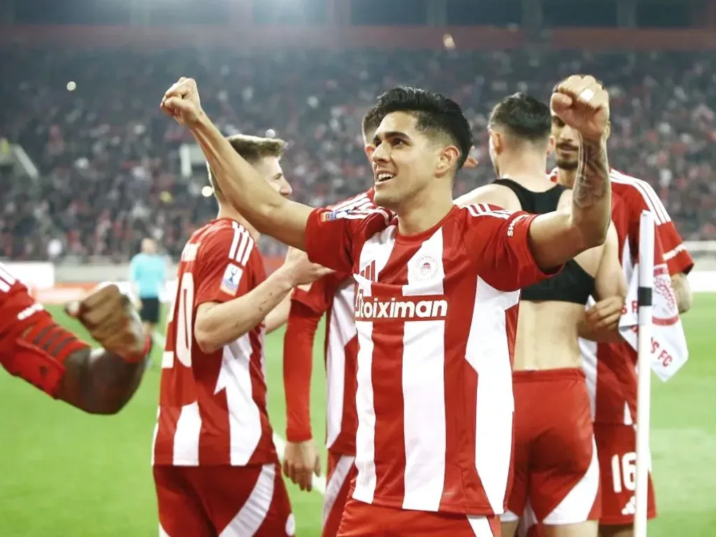 Llegó en enero a Olympiacos y terminó como campeón. A pesar de eso el equipo no va a ejercer la opción de compra.