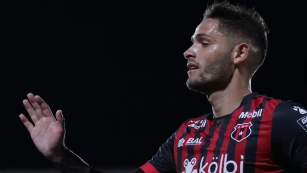 Jonathan Moya – Alajuelense