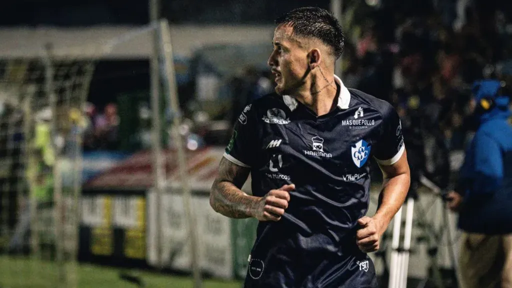 Christopher Núñez podría marcharse de Cartaginés.