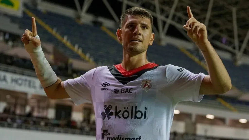 Alberto Toril no podrá jugar la vuelta de la semifinal.