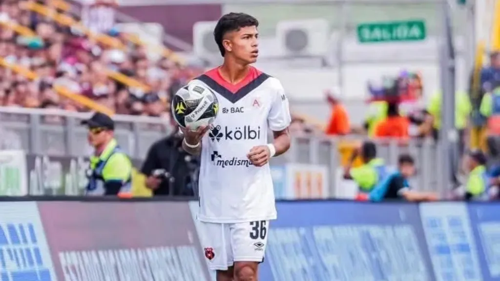 Isaac Badilla podría tener destino europeo.