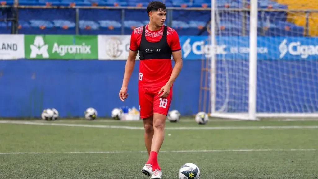 Joseth Peraza es un prospecto que emociona a Costa Rica (AD San Carlos).
