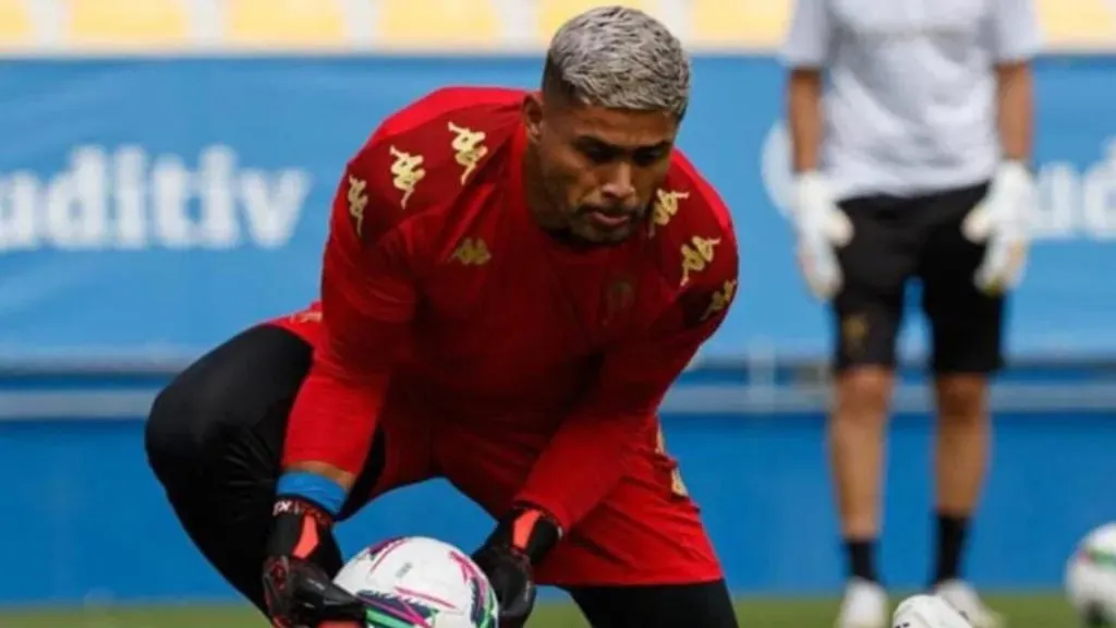 Kevin Chamorro sumó pocos minutos en Portugal (Estoril Praia).