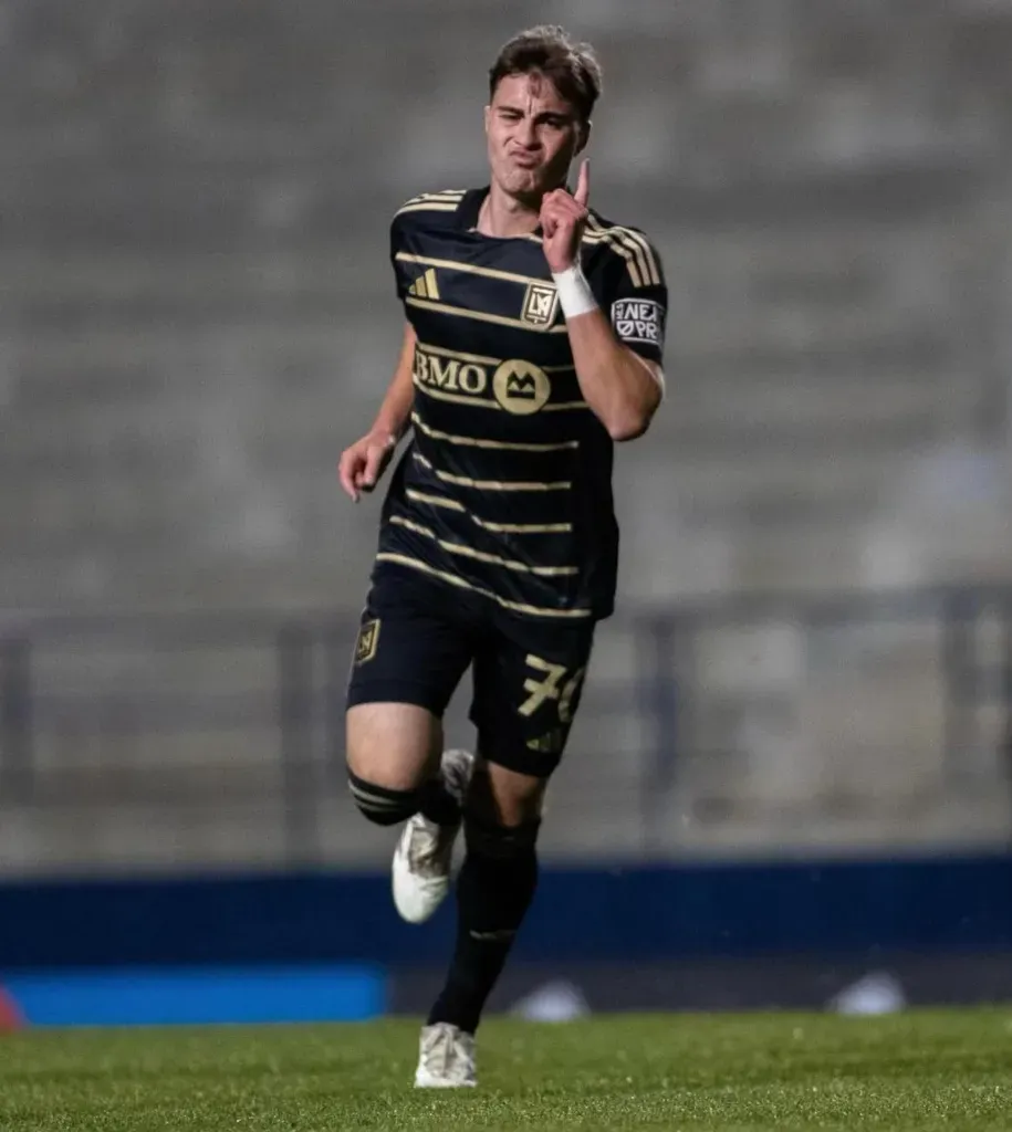 Matthew Evans en acción con LAFC. (Foto: Andrés ADF)