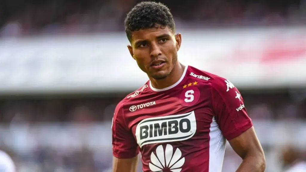 Johan Venegas podría regresar a Saprissa.