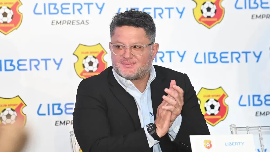 Jafet Soto se sumó a la puja por Núñez (Herediano).