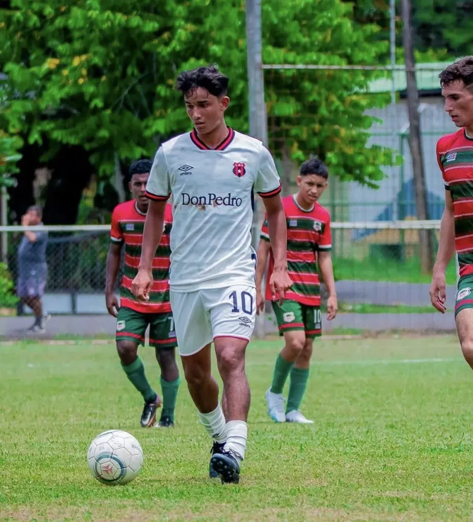 El ciclo de Esteban Cruz en LDA estaría cerca de su final (LDA).